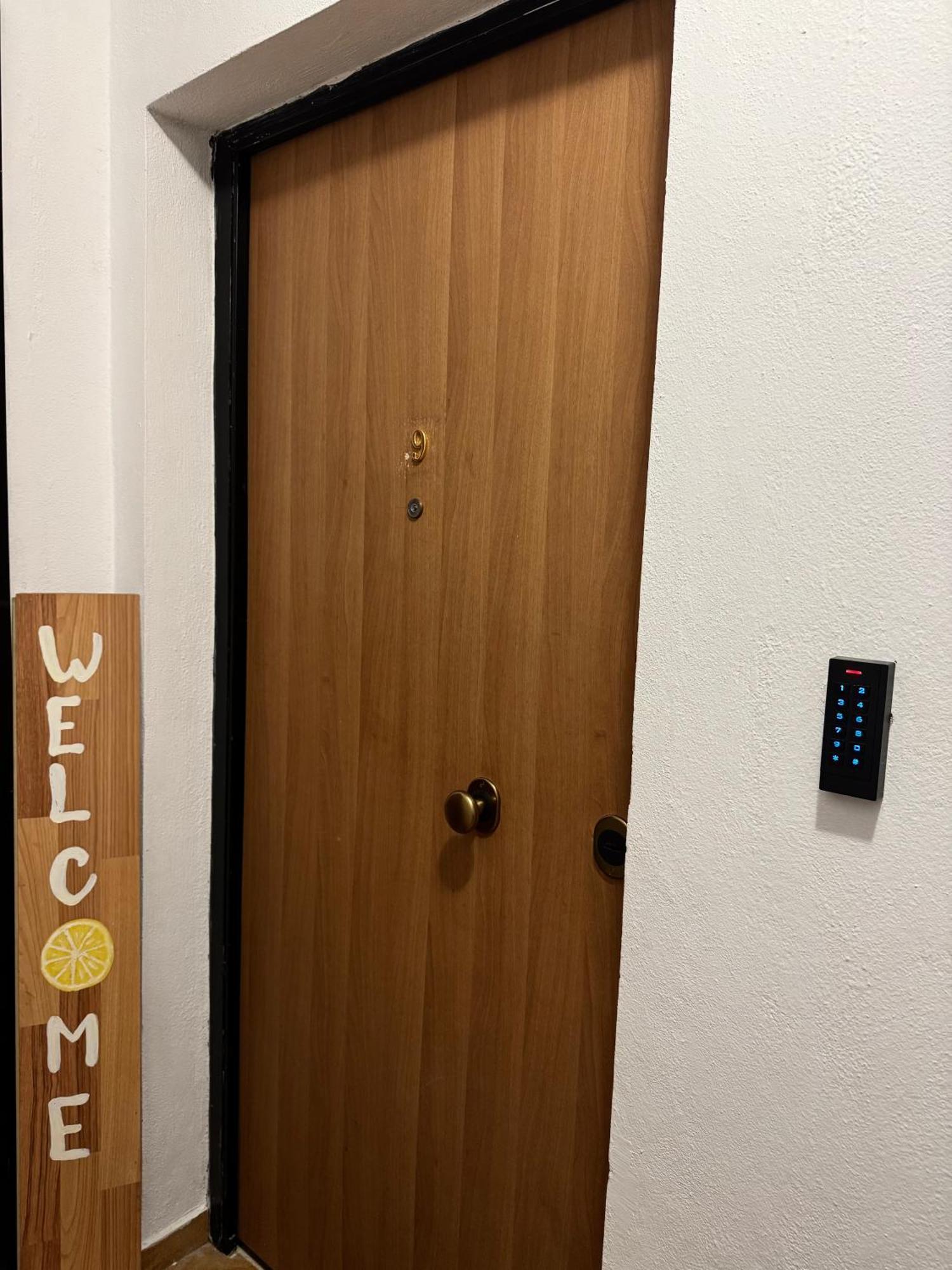 Silent Apartment Golem  Exterior foto